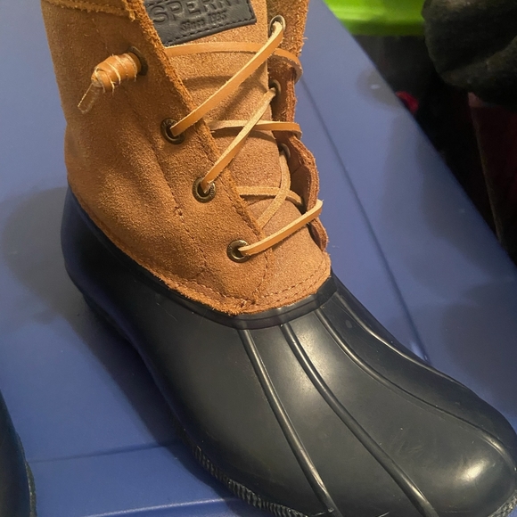 Sperry boots waterproof size 7.5 - Picture 2 of 5